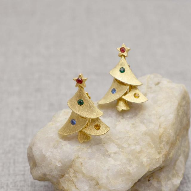 Vintage Gold Tone Christmas Tree with Colored Stones Clip On Earrings